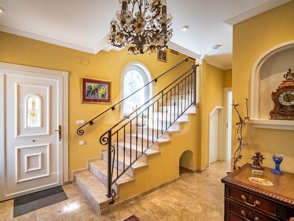 9 bedroom Villa in La Nucia - DJP154215 - Photo - 23