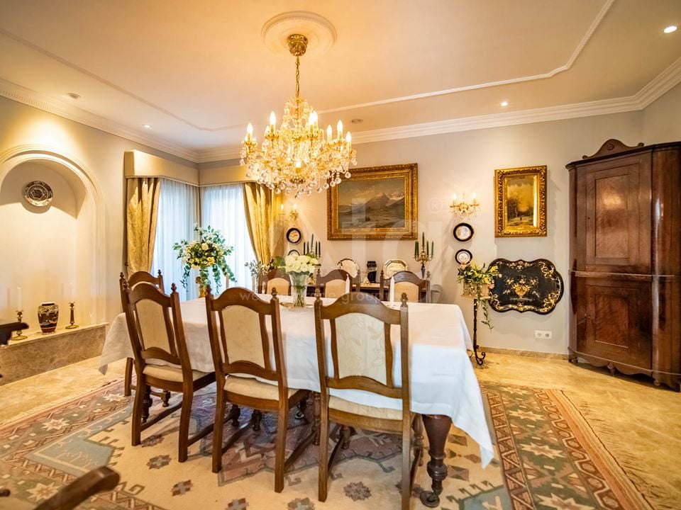 9 bedroom Villa in La Nucia - DJP154215 - Photo - 11