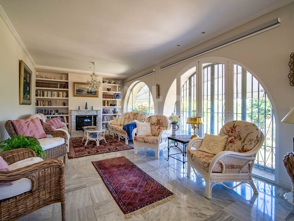 9 bedroom Villa in La Nucia - DJP154215 - Photo - 10