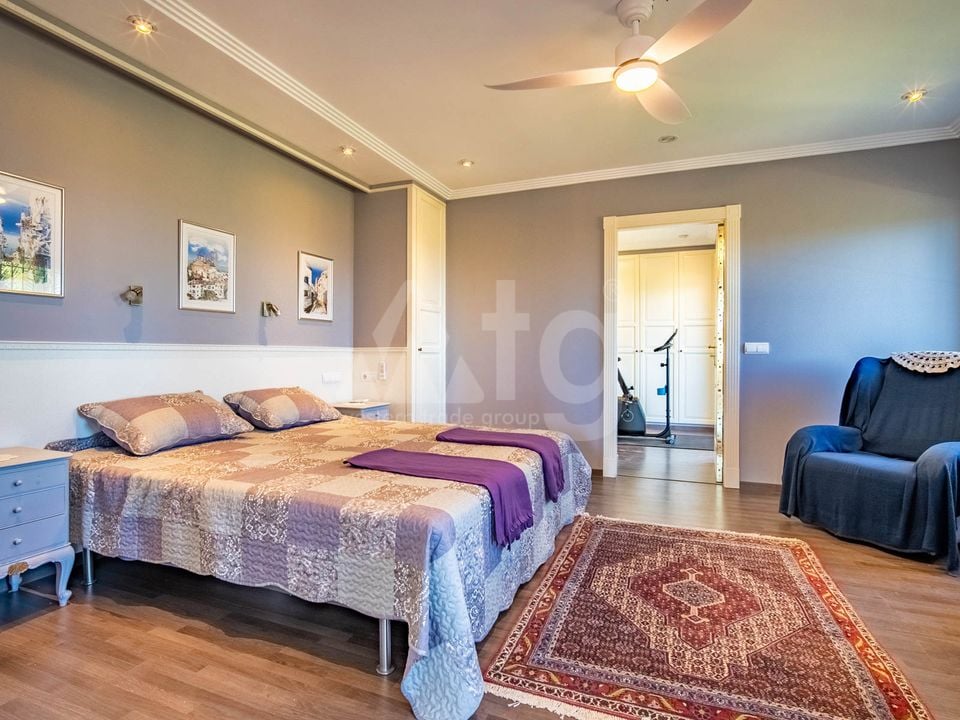9 bedroom Villa in La Nucia - DJP154215 - Photo - 14