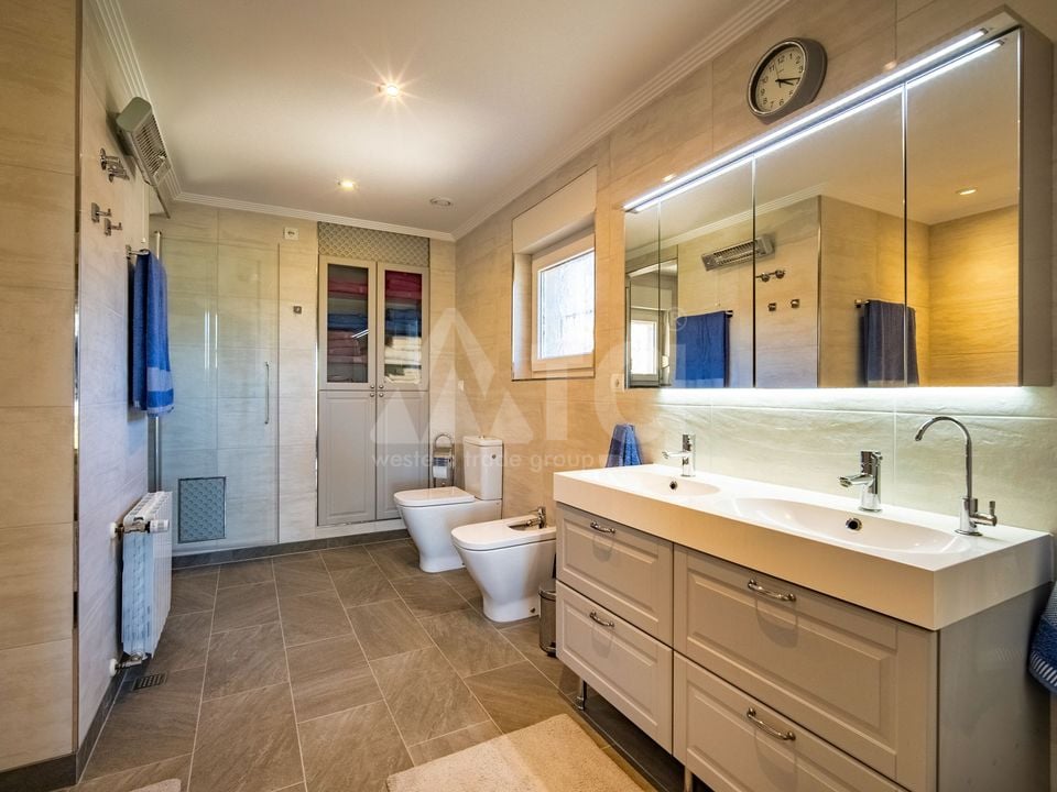 9 bedroom Villa in La Nucia - DJP154215 - Photo - 20