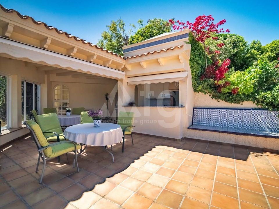 9 bedroom Villa in La Nucia - DJP154215 - Photo - 30