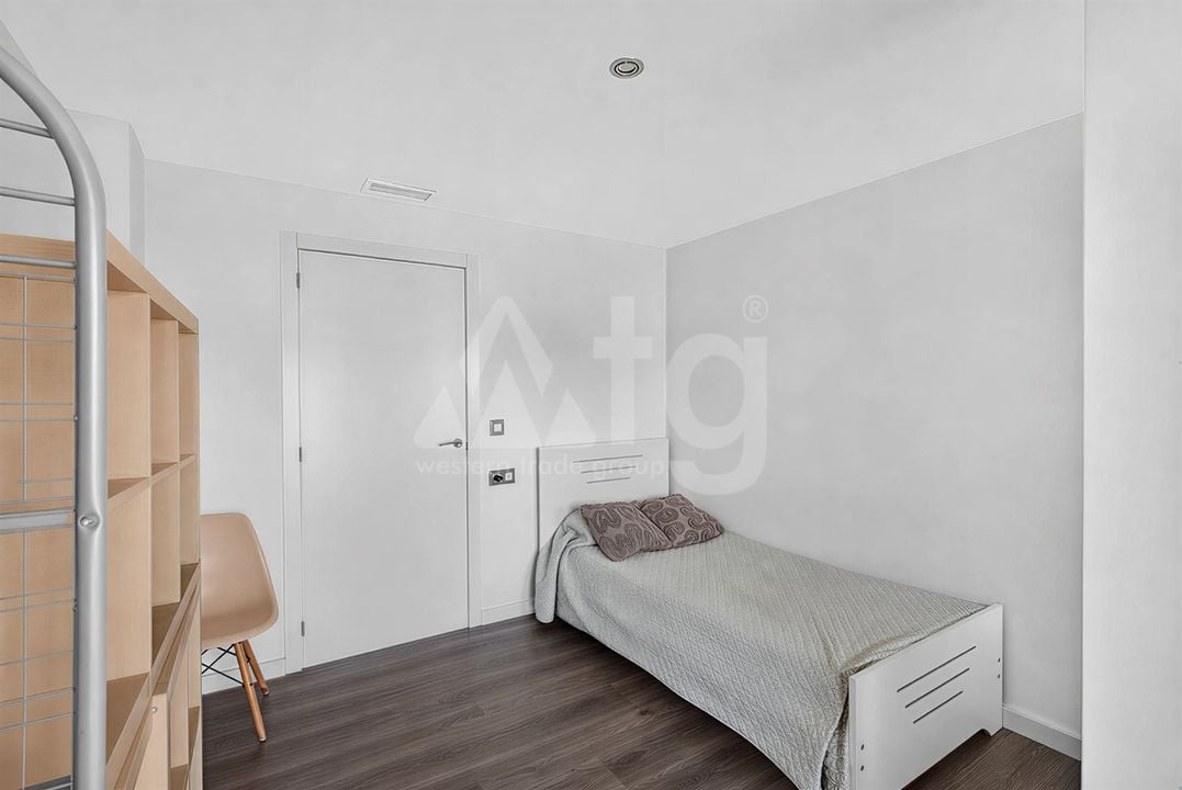 4 bedroom Penthouse in Alicante - CBE154240 - Photo - 23