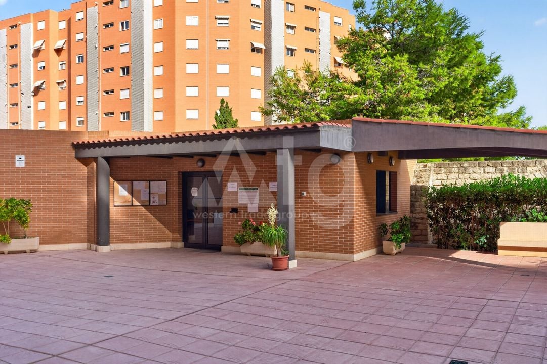 4 bedroom Penthouse in Alicante - CBE154240 - Photo - 39