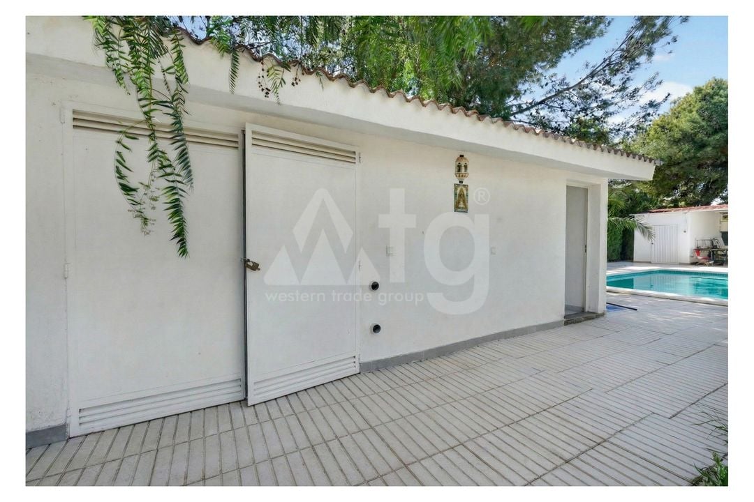 Villa de 5 habitaciones en San Vicente del Raspeig - CBE154242 - Foto - 35