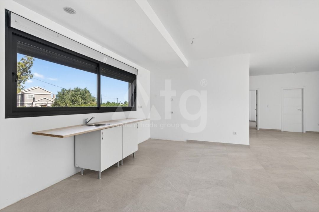 Villa de 5 habitaciones en San Vicente del Raspeig - CBE154242 - Foto - 9