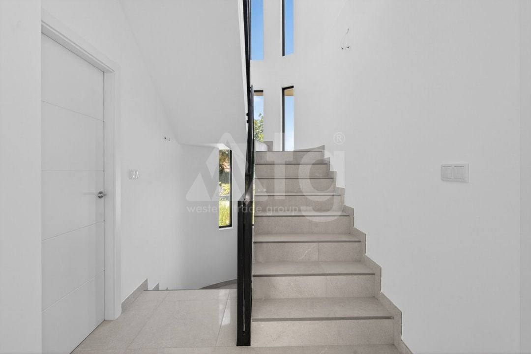 Villa de 5 habitaciones en San Vicente del Raspeig - CBE154242 - Foto - 23