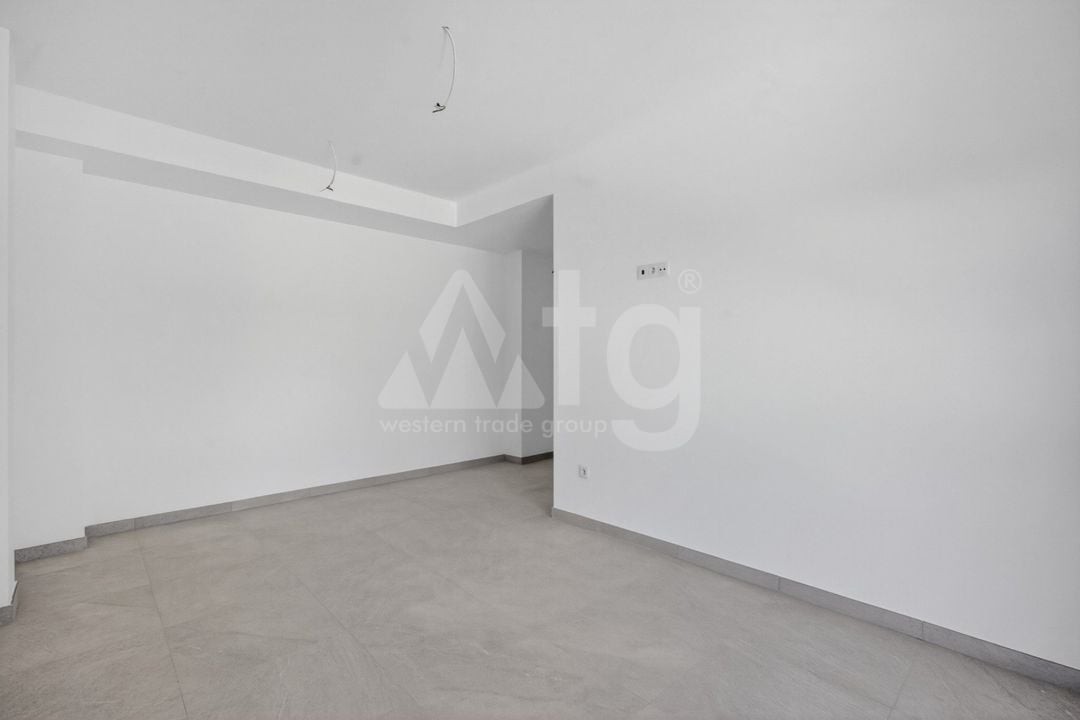 Villa de 5 habitaciones en San Vicente del Raspeig - CBE154242 - Foto - 18