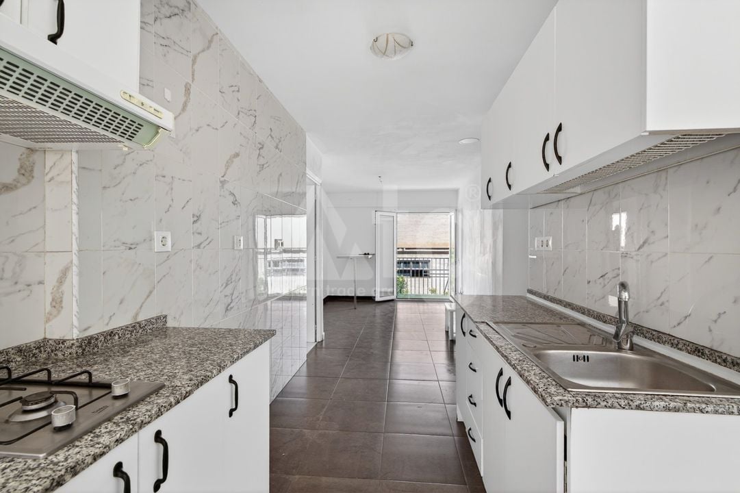3 bedroom Apartment in Alicante - CBE154244 - Photo - 4