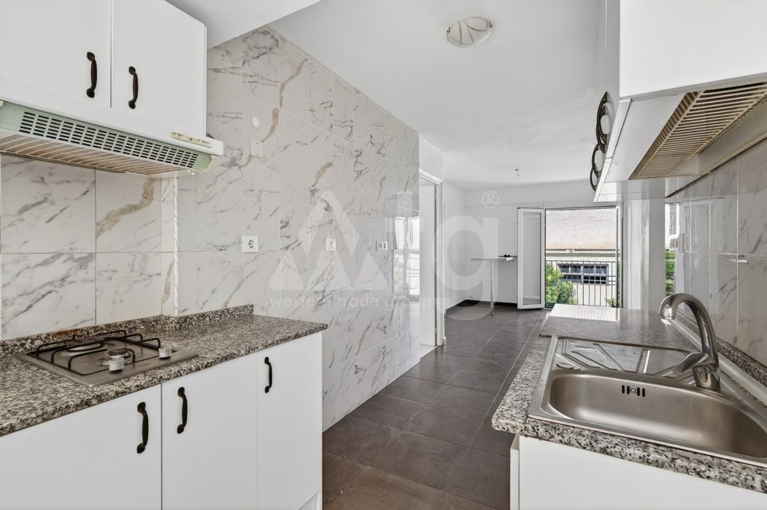 3 bedroom Apartment in Alicante - CBE154244 - Photo - 2