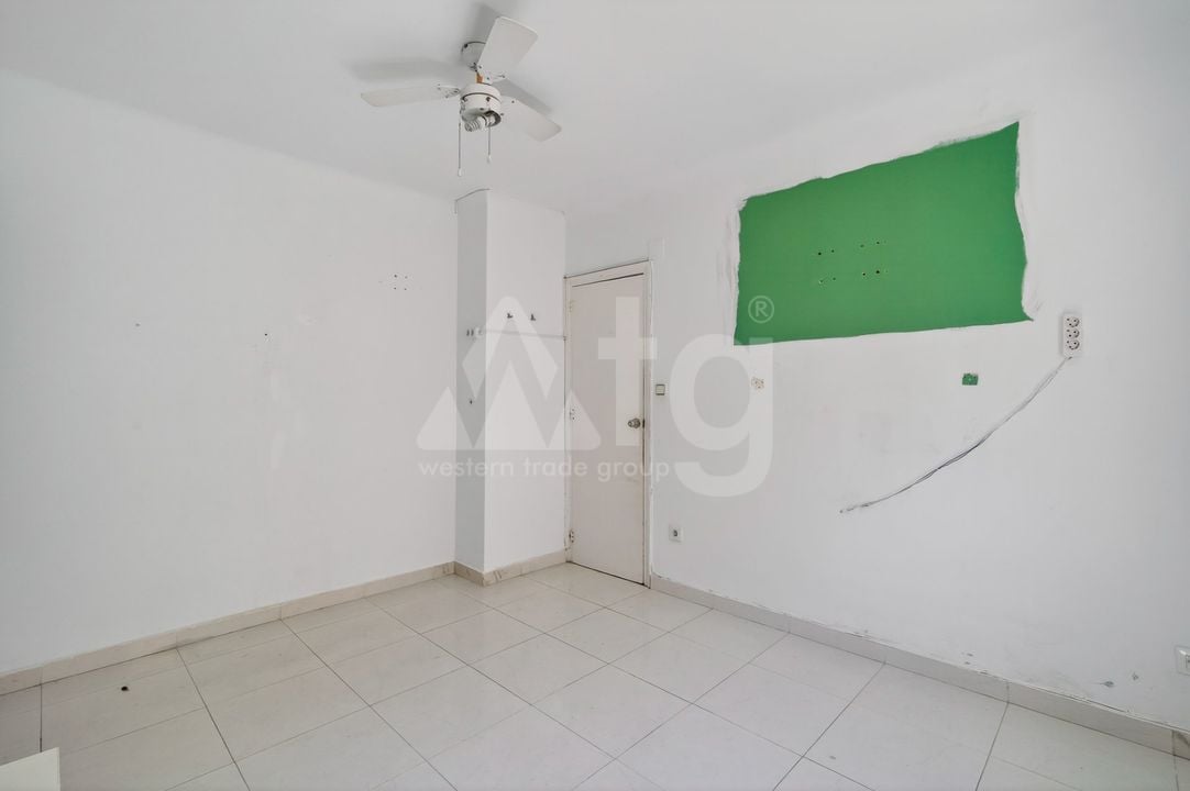 3 bedroom Apartment in Alicante - CBE154244 - Photo - 13