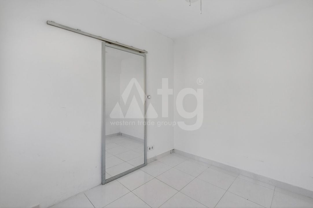 3 bedroom Apartment in Alicante - CBE154244 - Photo - 12