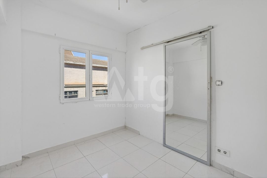 3 bedroom Apartment in Alicante - CBE154244 - Photo - 11