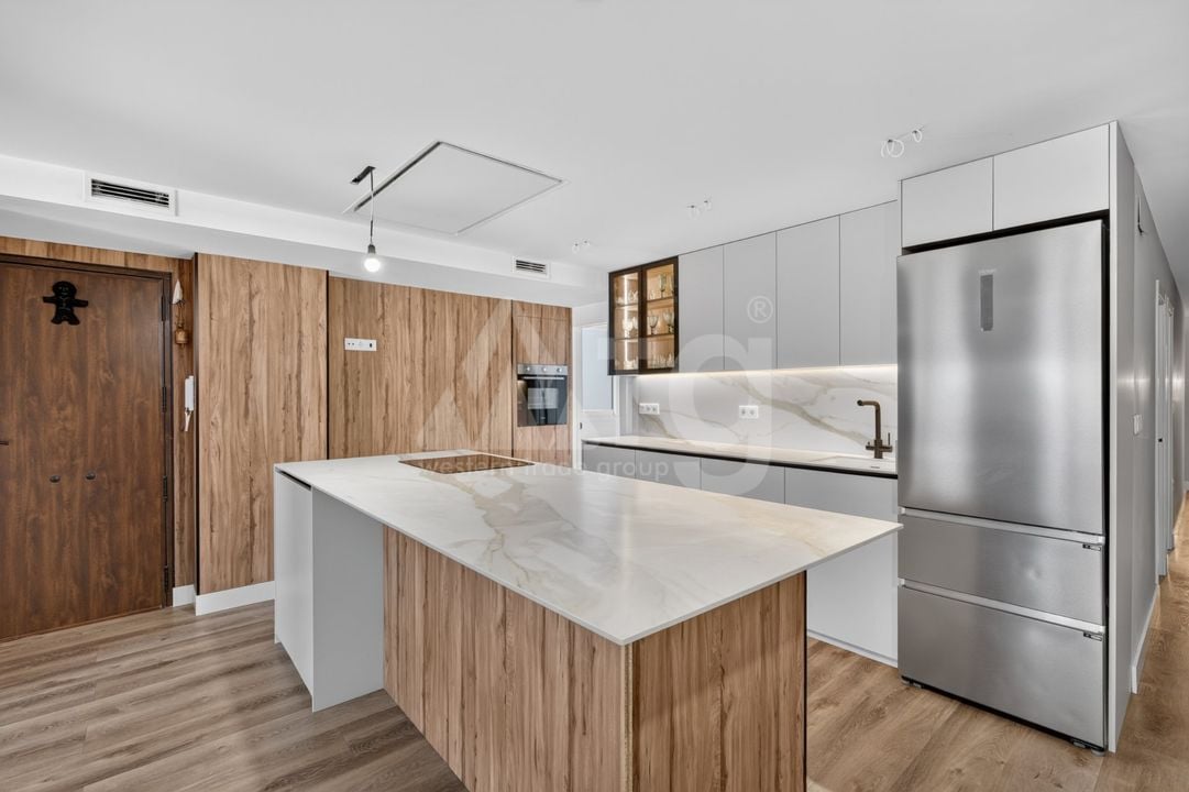 4 bedroom Apartment in Elche - CBE154245 - Photo - 9