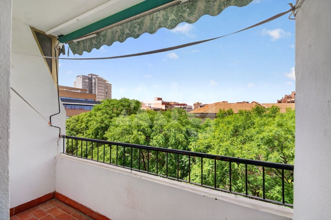 4 bedroom Apartment in Alicante - CBE154246 - Photo - 1