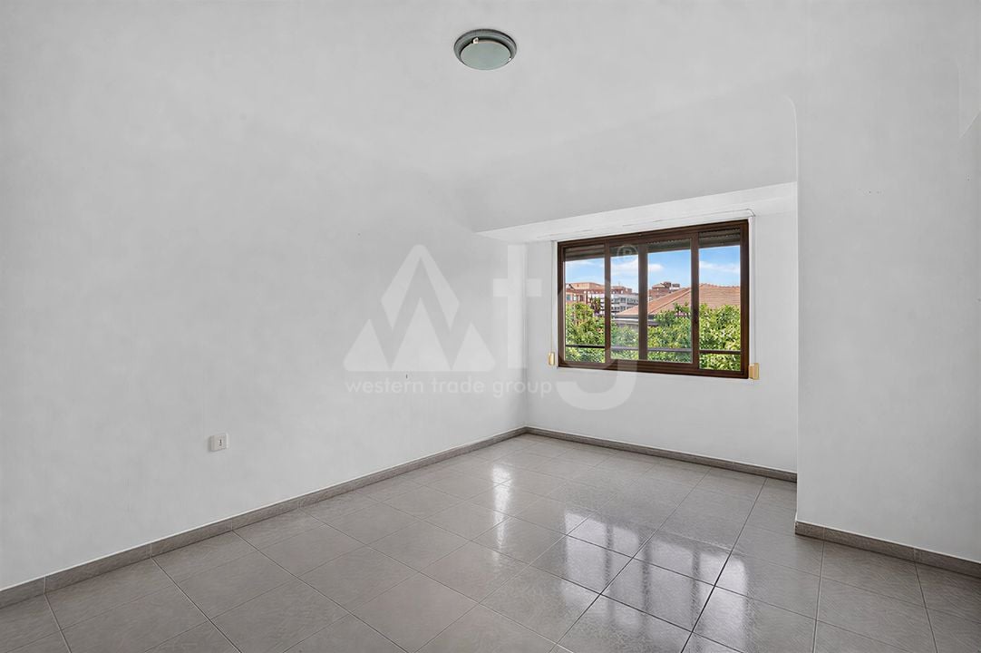 4 bedroom Apartment in Alicante - CBE154246 - Photo - 7