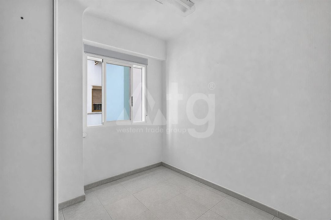 4 bedroom Apartment in Alicante - CBE154246 - Photo - 10