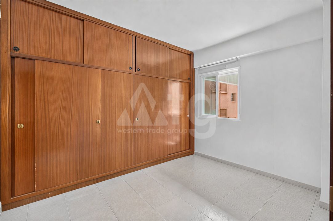 4 bedroom Apartment in Alicante - CBE154246 - Photo - 9