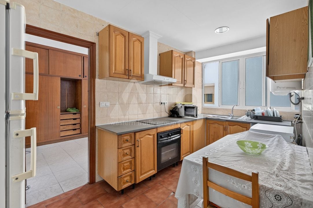 4 bedroom Apartment in Alicante - CBE154246 - Photo - 5