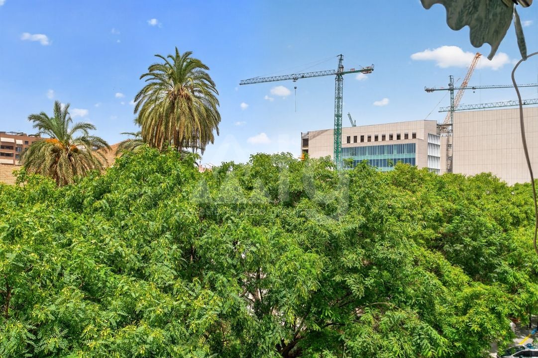 4 bedroom Apartment in Alicante - CBE154246 - Photo - 18