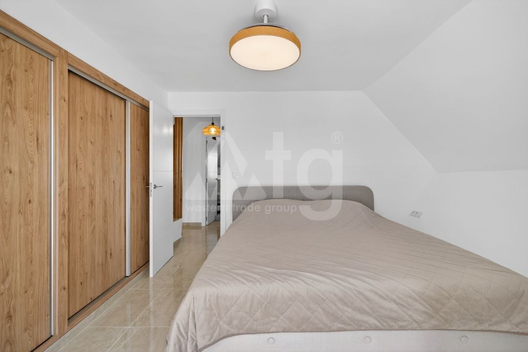 Villa de 3 chambres à Torrevieja - CBE154250 - Photo - 10