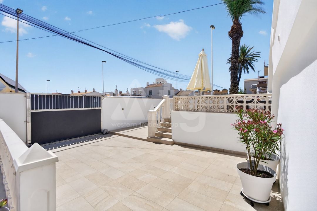 Villa de 3 chambres à Torrevieja - CBE154250 - Photo - 24