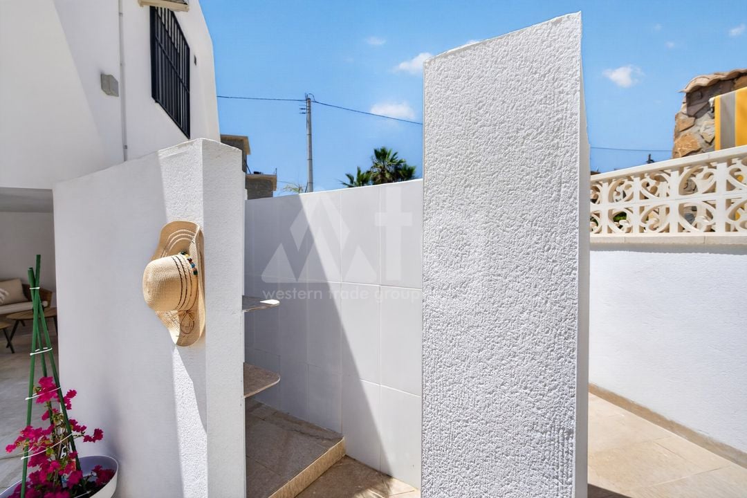Villa de 3 chambres à Torrevieja - CBE154250 - Photo - 29