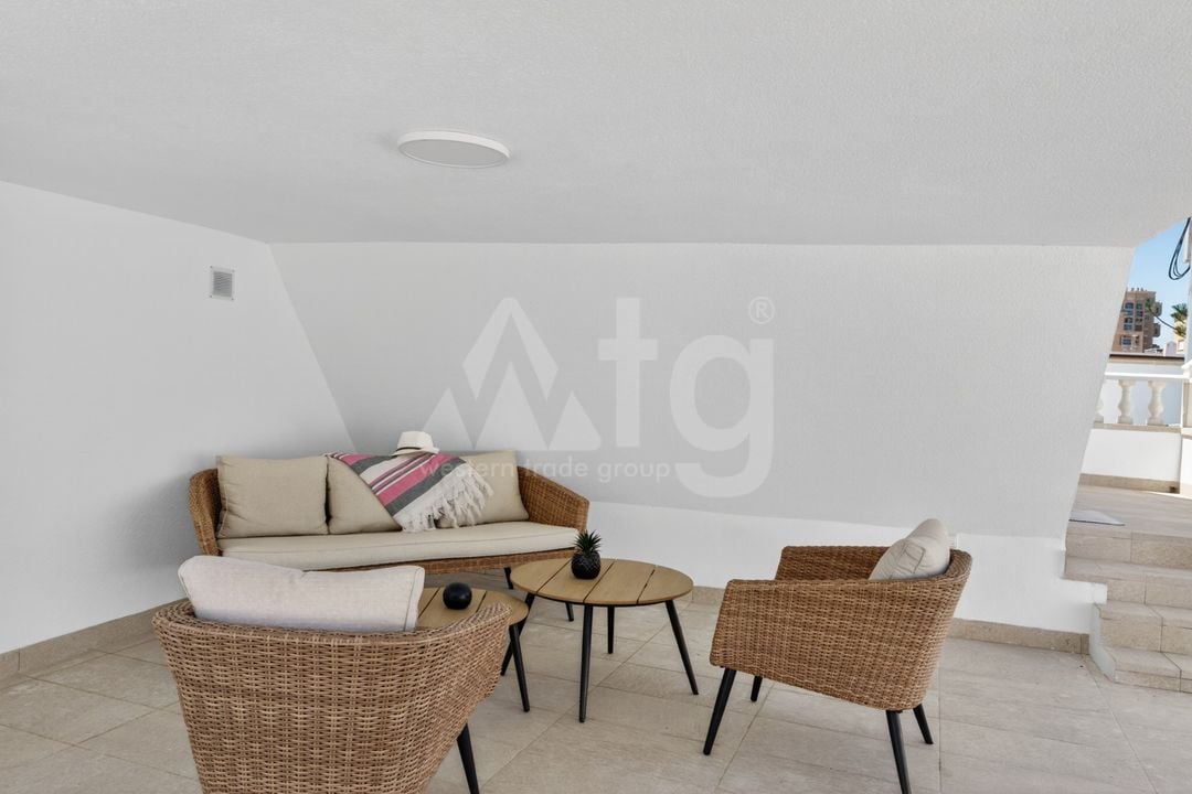 Villa de 3 chambres à Torrevieja - CBE154250 - Photo - 28