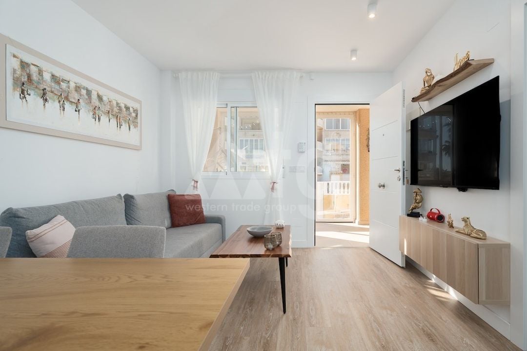 2 bedroom Apartment in Orihuela Costa - CBE154251 - Photo - 9