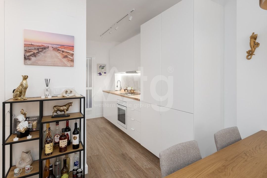 2 bedroom Apartment in Orihuela Costa - CBE154251 - Photo - 11