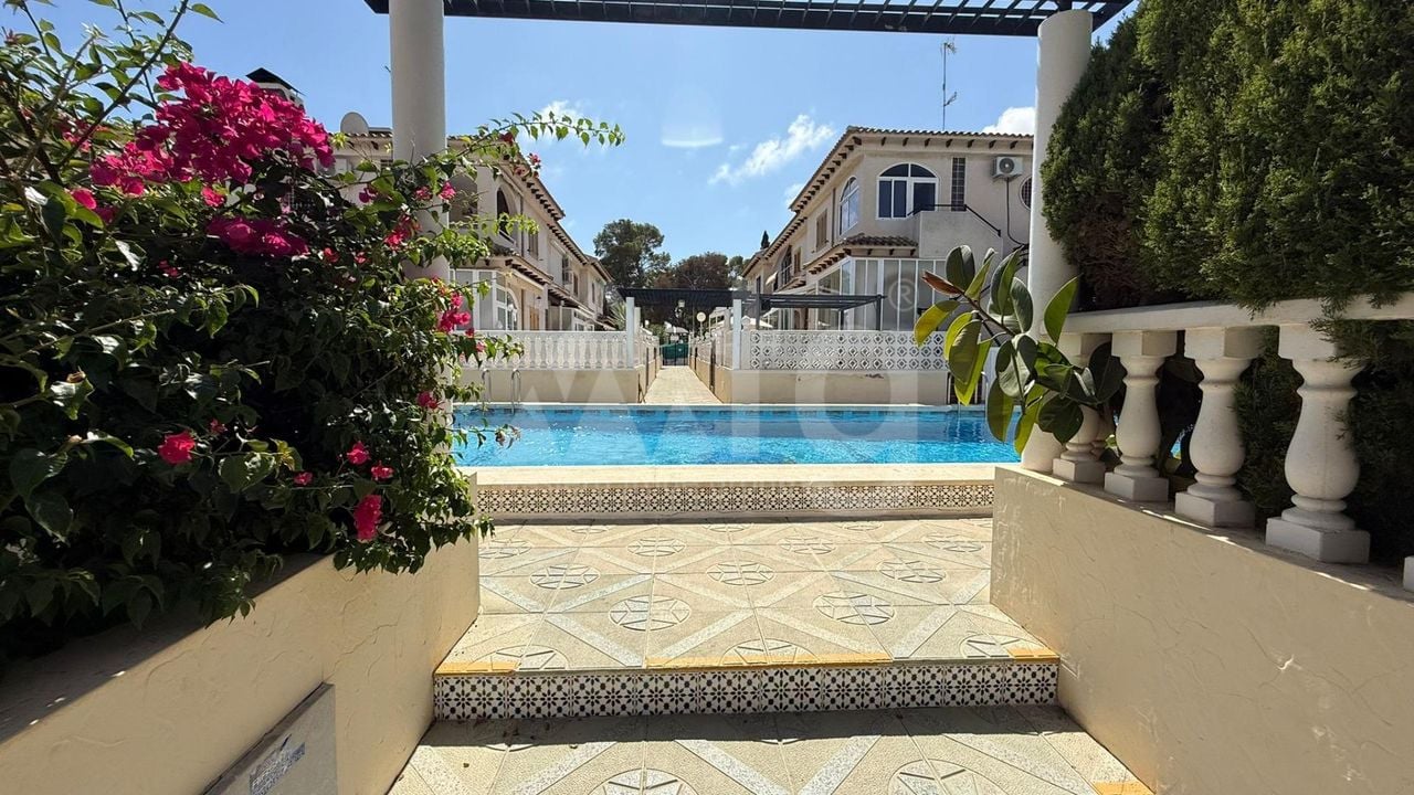 2 bedroom Bungalow in Torrevieja - AG154270 - Photo - 1