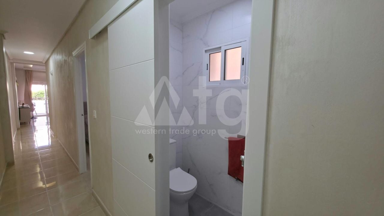 Appartement de 2 chambres à Torrevieja - AG154277 - Photo - 13