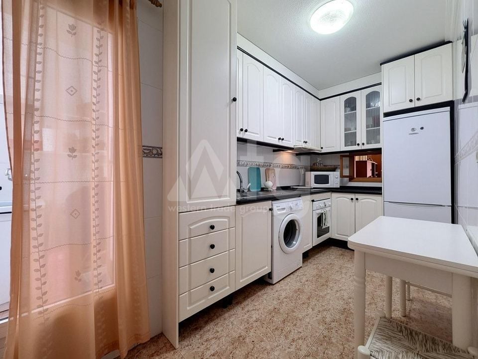 Appartement de 4 chambres à Torrevieja - AG154280 - Photo - 3