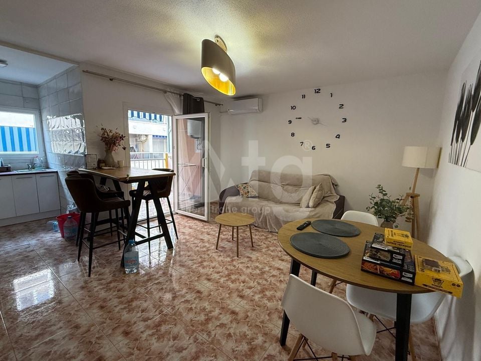 Appartement de 2 chambres à Torrevieja - AG154286 - Photo - 1