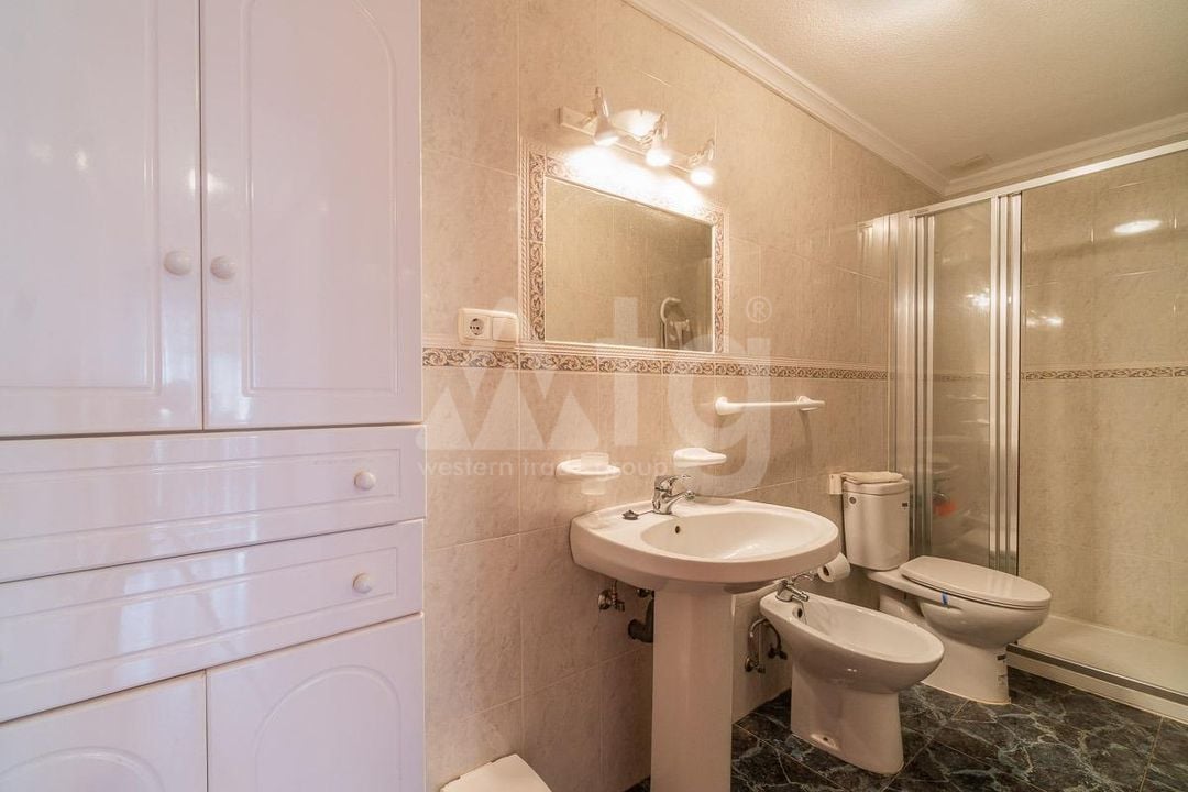 5 Schlafzimmer Villa in Playa Flamenca - RPF154423 - Foto - 16