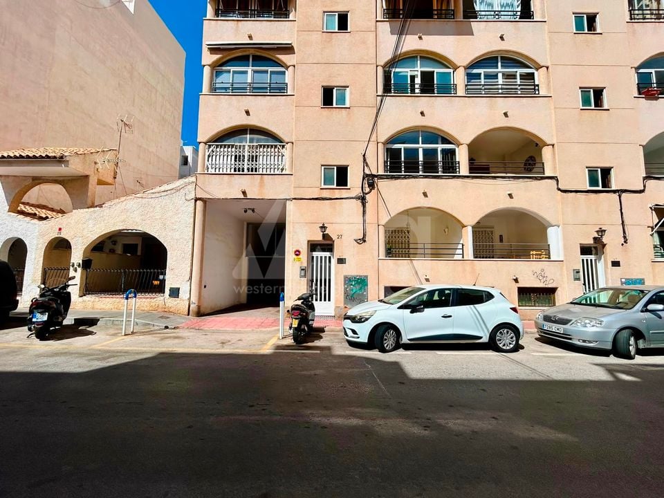 2 bedroom Apartment in Torrevieja - SLI154467 - Photo - 1