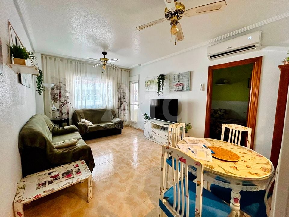 Appartement de 2 chambres à Torrevieja - SLI154468 - Photo - 1