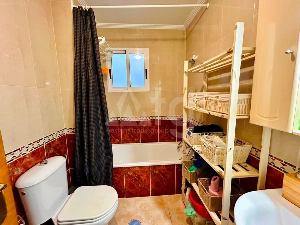 Appartement de 2 chambres à Torrevieja - SLI154468 - Photo - 10