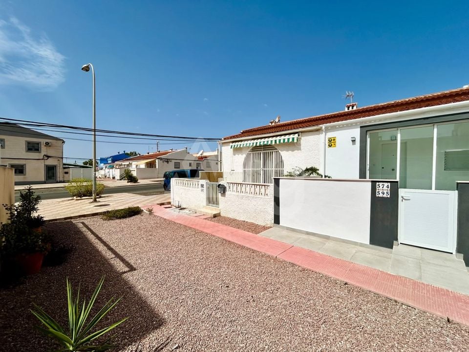 2 bedroom Bungalow in Torrevieja - SLI154470 - Photo - 2