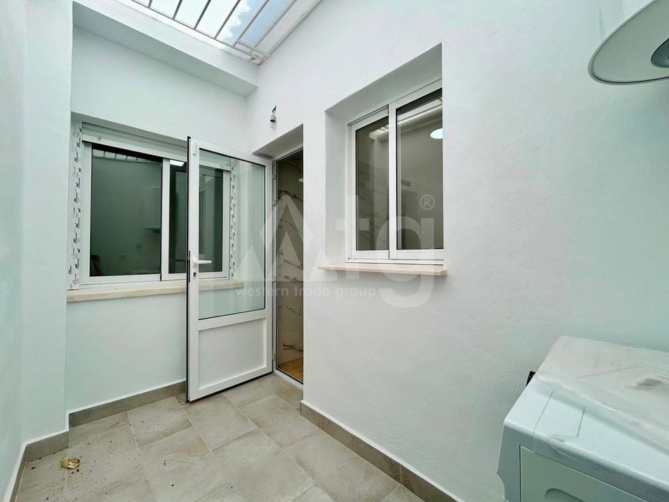 2 bedroom Bungalow in Torrevieja - SLI154470 - Photo - 21