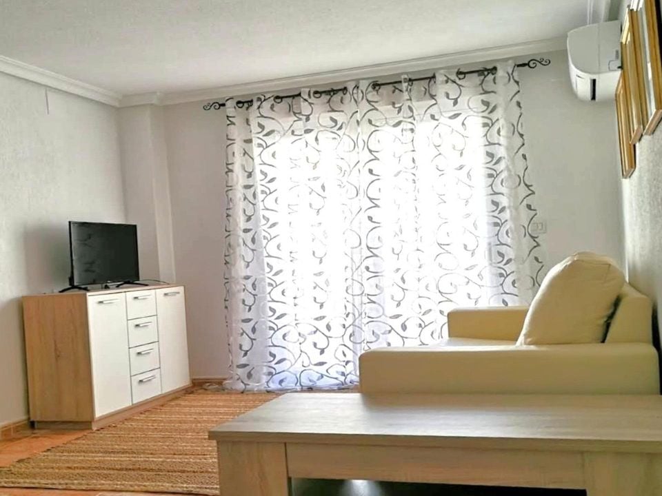 Appartement de 2 chambres à Torrevieja - SV154476 - Photo - 4