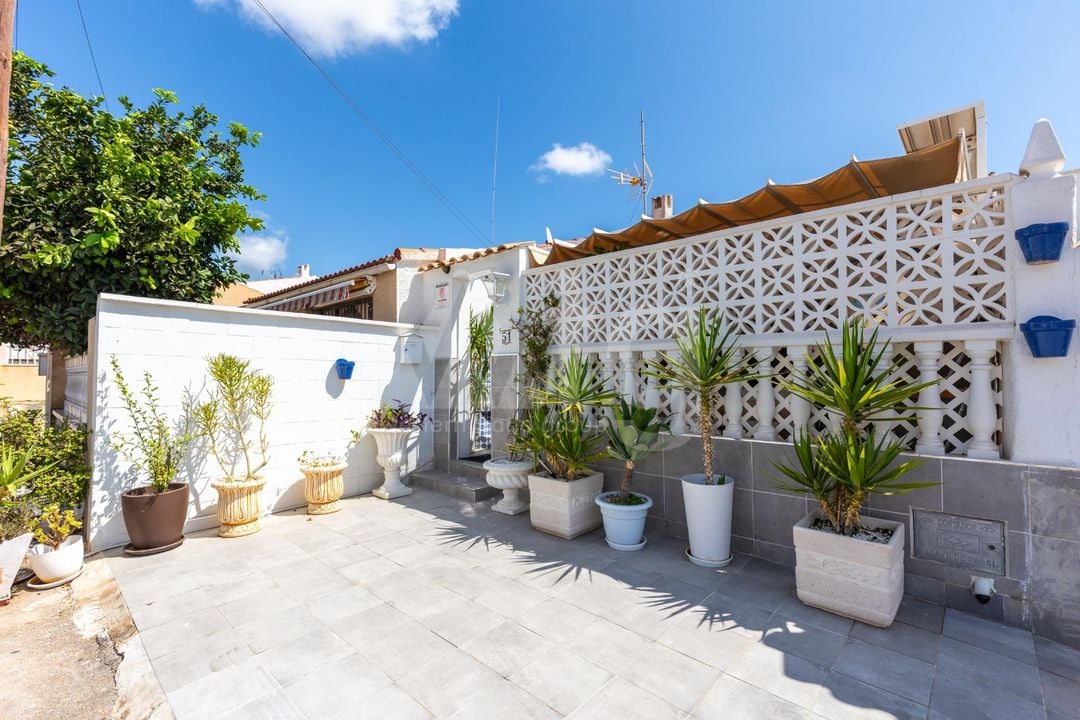 2 bedroom Bungalow in Torrevieja - GVS154562 - Photo - 2