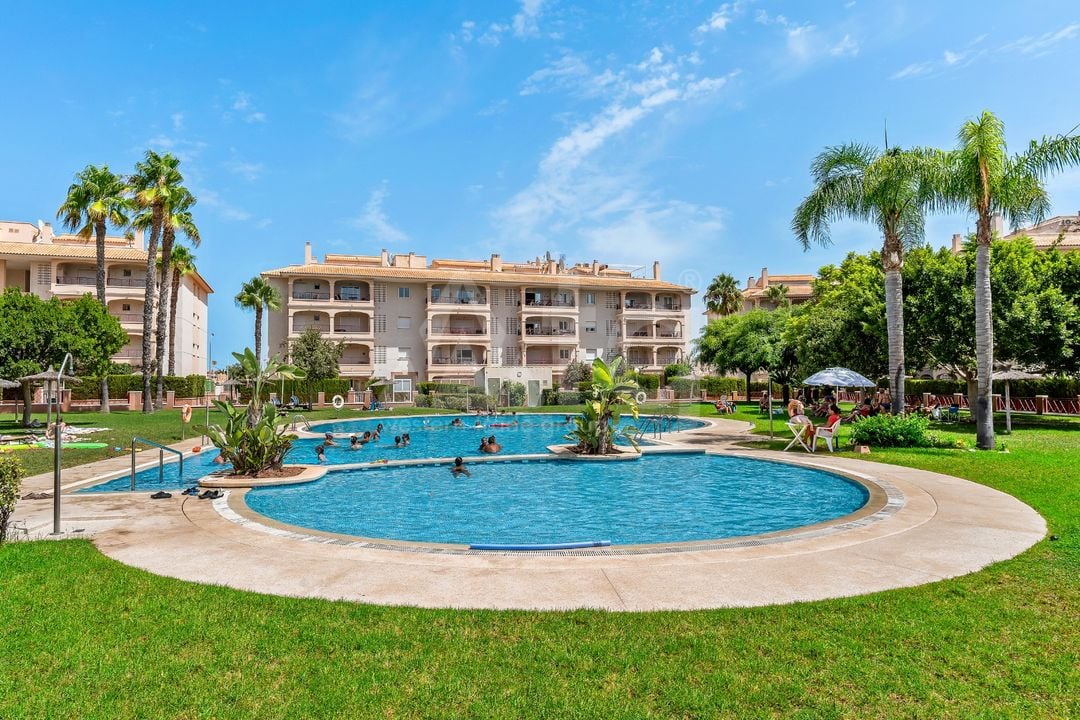2 bedroom Apartment in Orihuela Costa - CBW154711 - Photo - 1