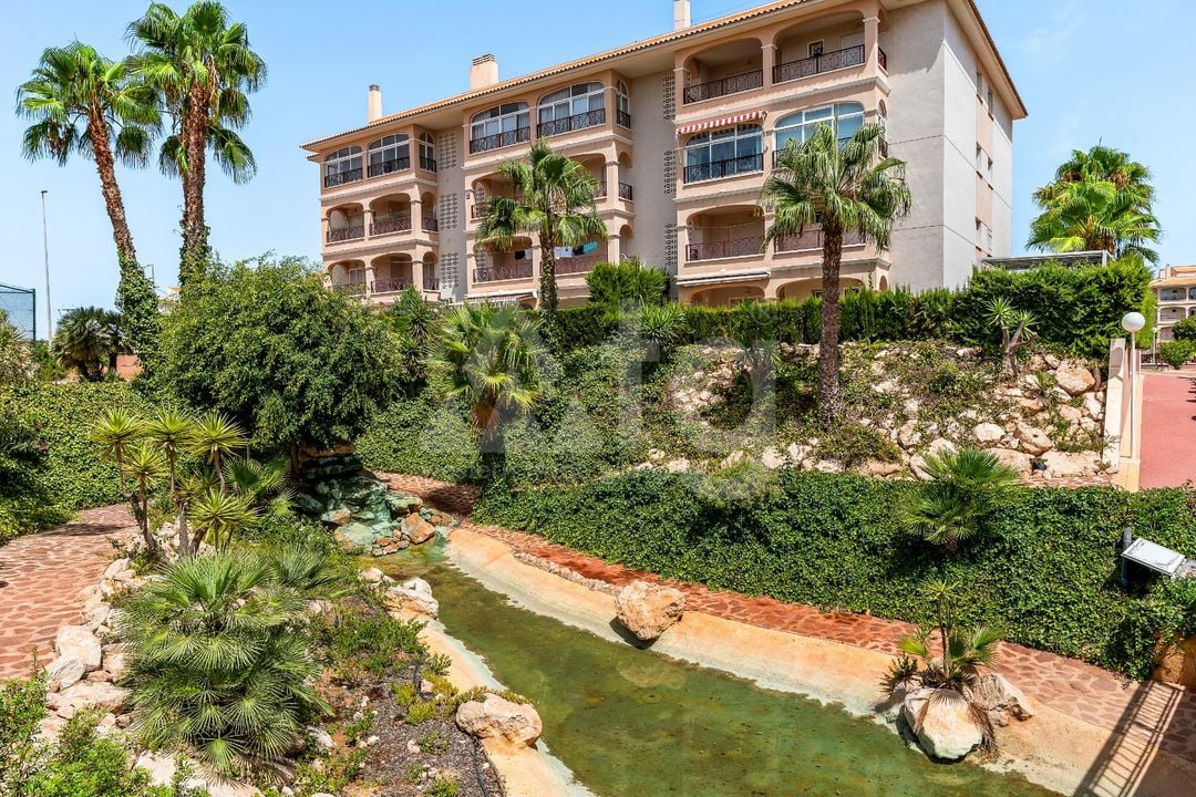 2 bedroom Apartment in Orihuela Costa - CBW154711 - Photo - 3