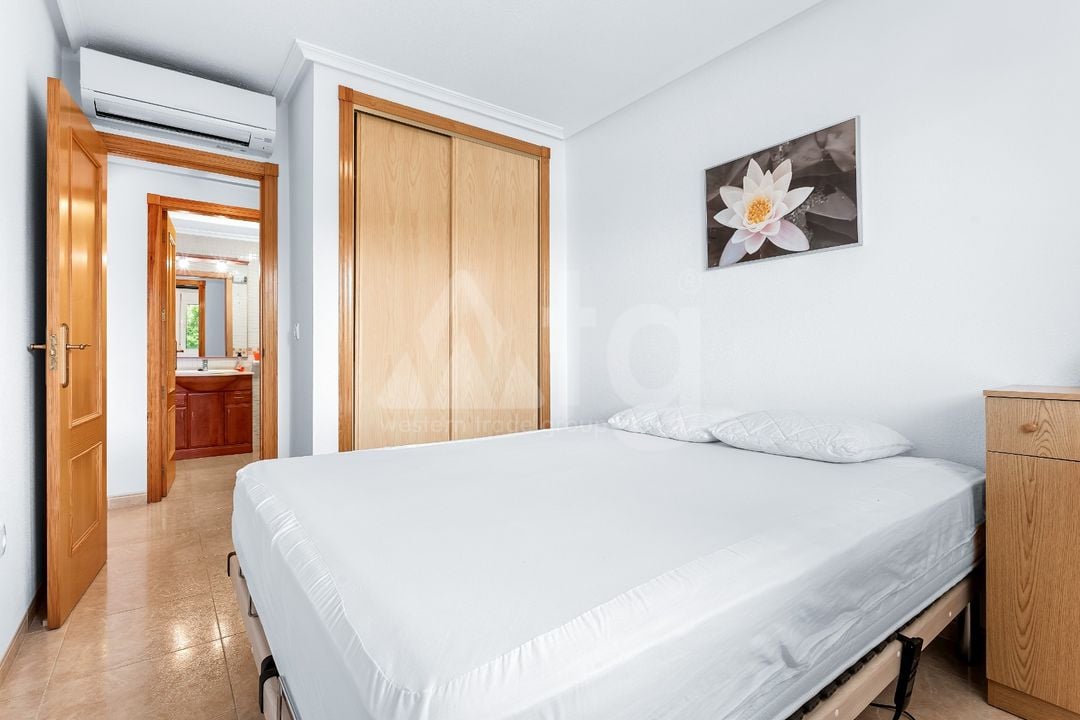 2 bedroom Apartment in Orihuela Costa - CBW154711 - Photo - 15