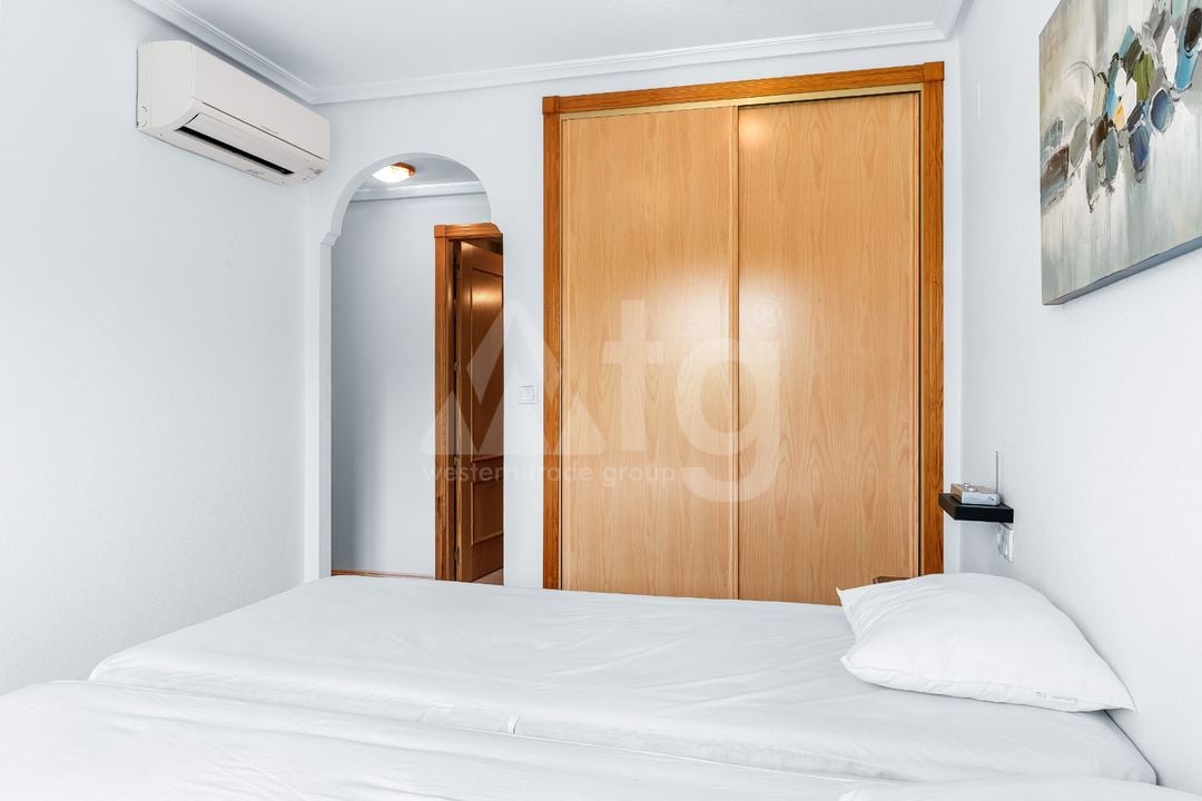 2 bedroom Apartment in Orihuela Costa - CBW154711 - Photo - 18