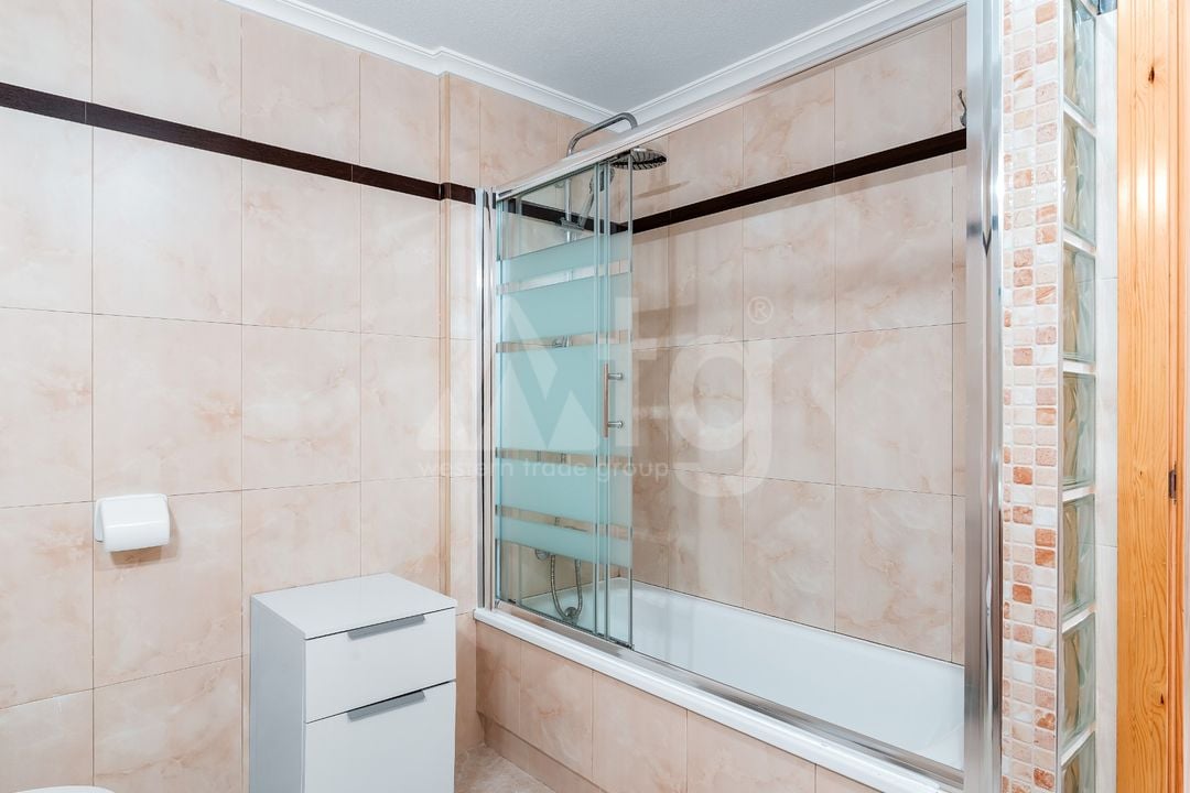 2 bedroom Apartment in Orihuela Costa - CBW154711 - Photo - 21