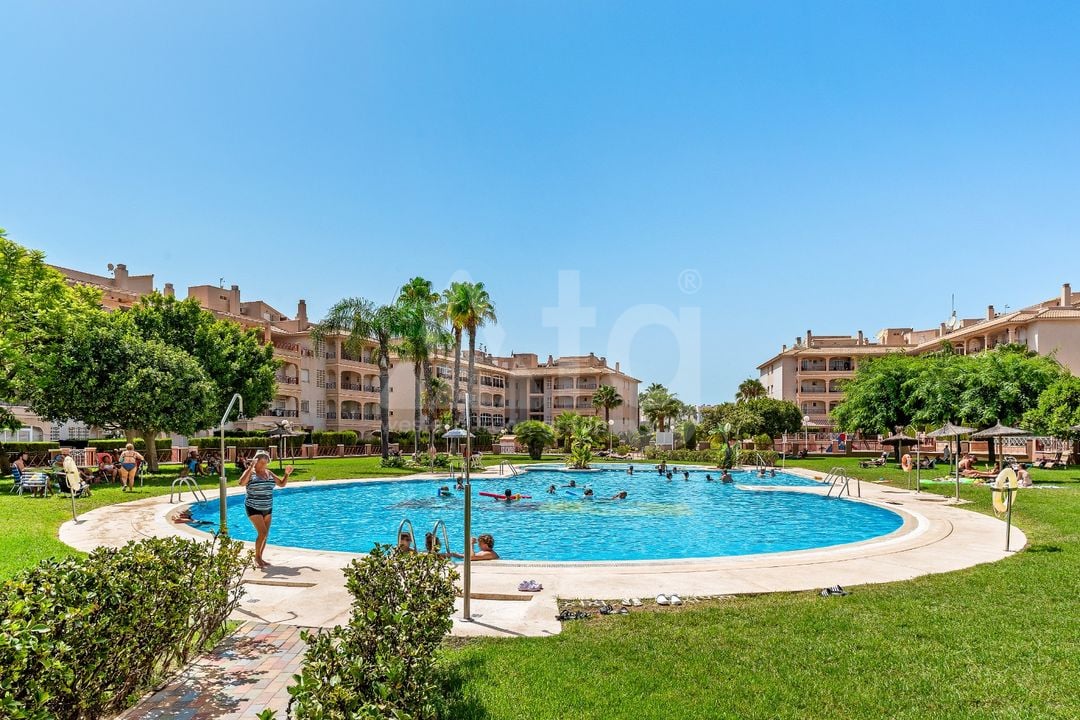2 bedroom Apartment in Orihuela Costa - CBW154711 - Photo - 27
