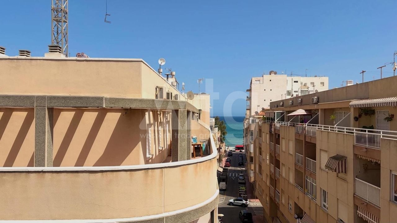 1 Schlafzimmer Penthouse-Wohnung in Torrevieja - CT154715 - Foto - 1