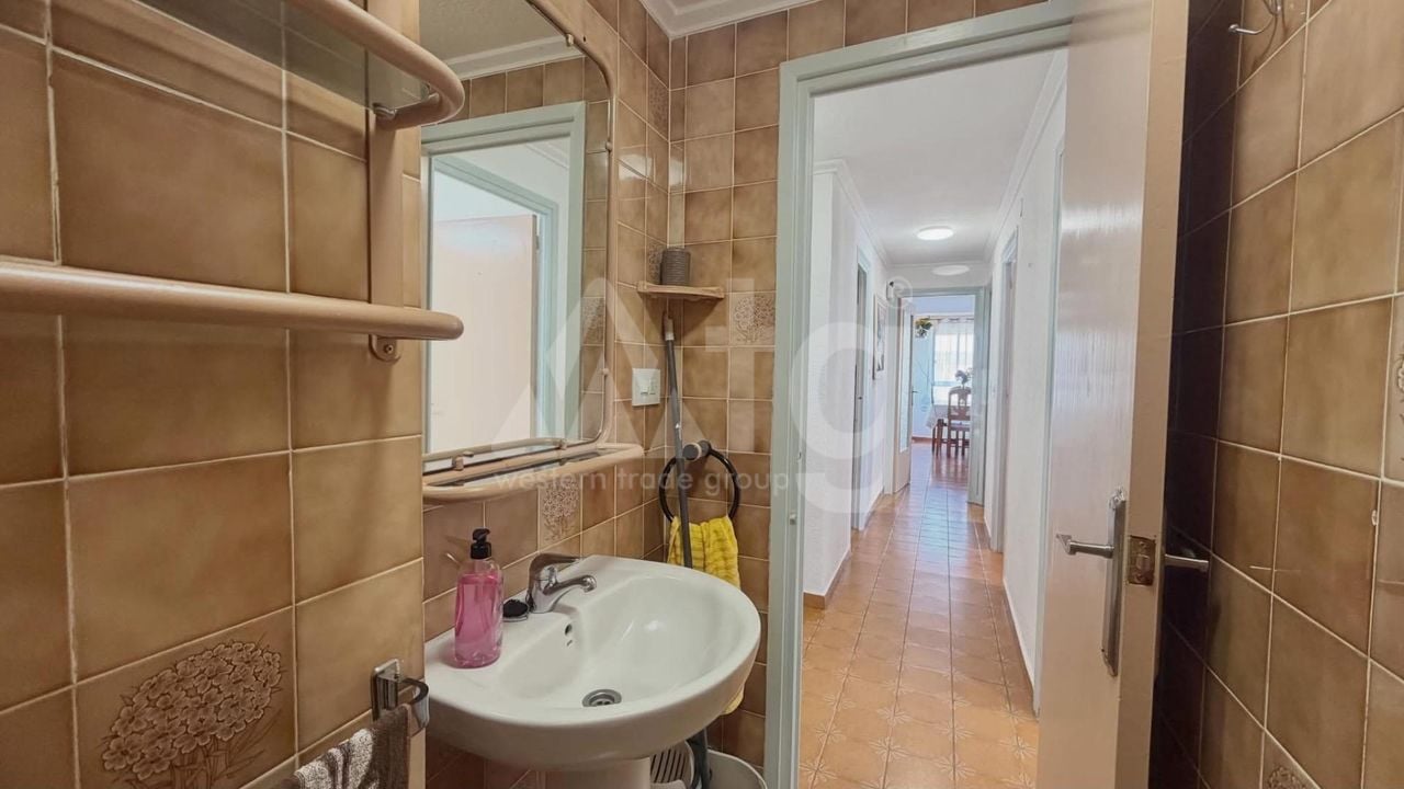 1 Schlafzimmer Penthouse-Wohnung in Torrevieja - CT154715 - Foto - 12
